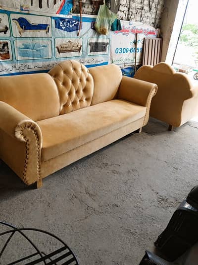 Brand New  5 seatr Sofa set Elegant Design Sale price Rs35,000