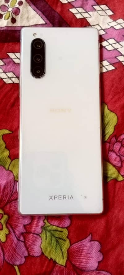 Sony Xperia 5