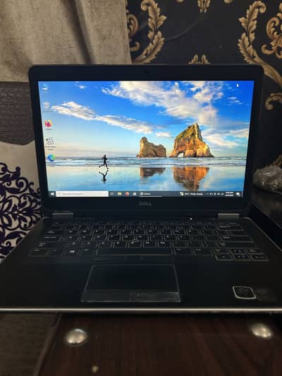 Dell Latitude E5440 (videos available)