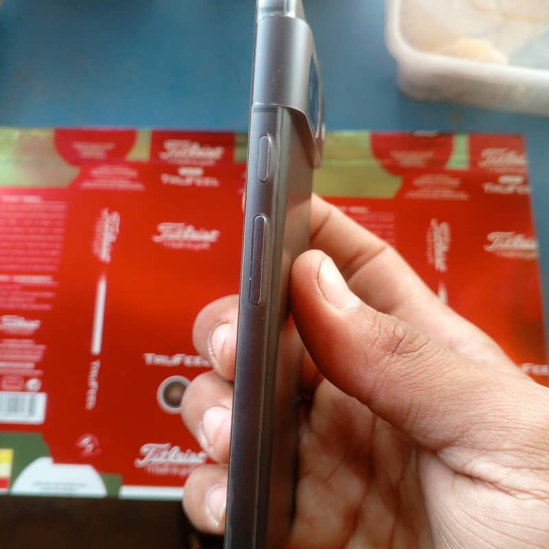 Google Pixel 8 5