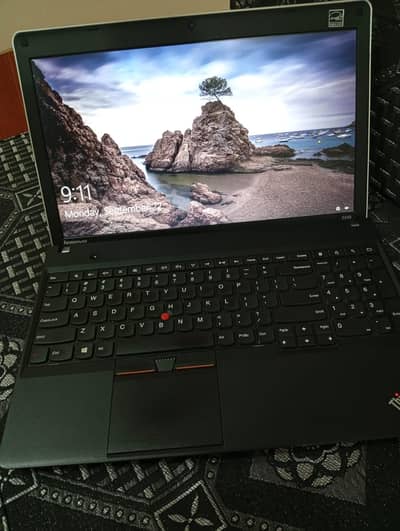 Lenovo thinkPad  i5