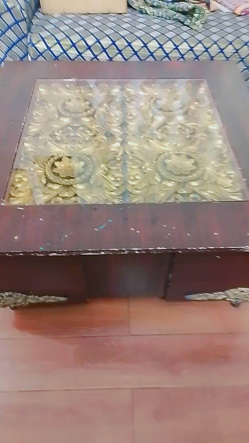 drawing room table 2