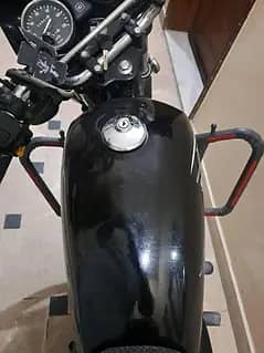 Suzuki GS 150 (2022 Model)  Pristine Condition – Urgent Sale