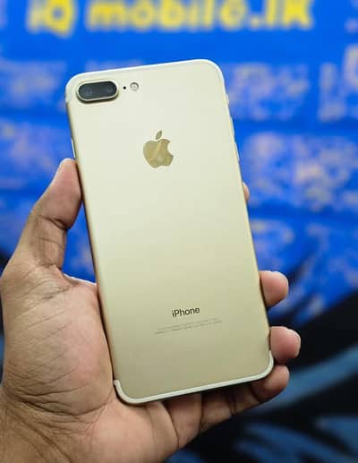 IPhone 7 plus 128 GB my WhatsApp number0324.62. 18.280