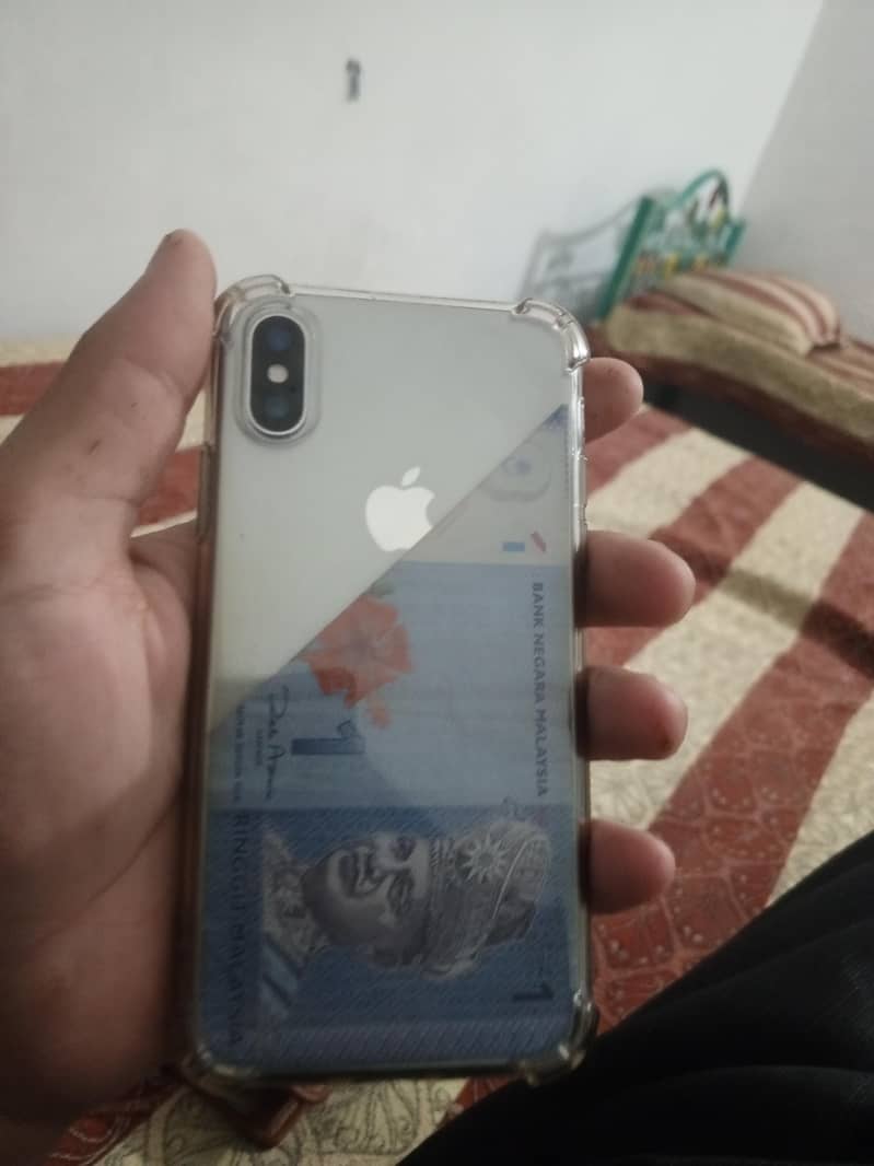 Apple iPhone X 0