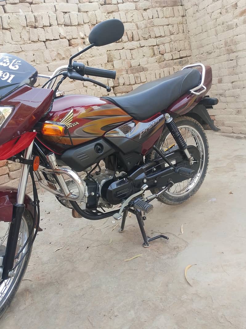 لینے والے دوست احباب رابطہ کیجیے 4