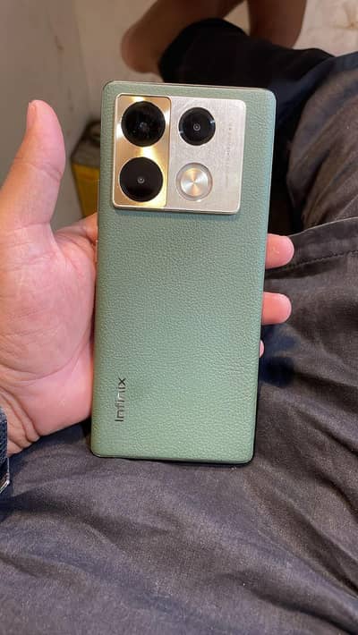 Infinix Note 40 Pro