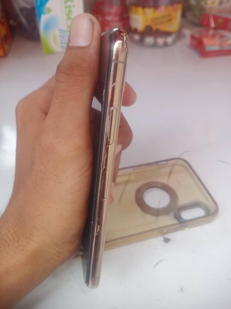 iPhone x 3
