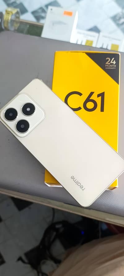 Realme C61