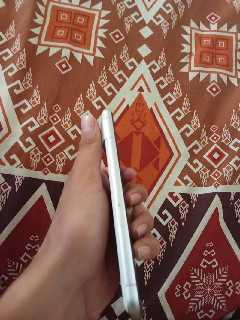 Google Pixel 7 2