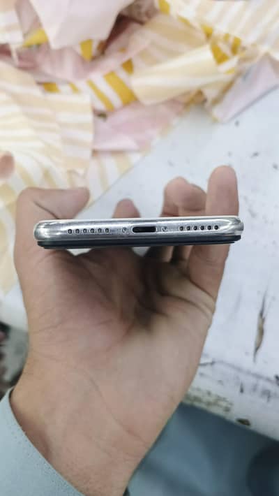 Apple iPhone X