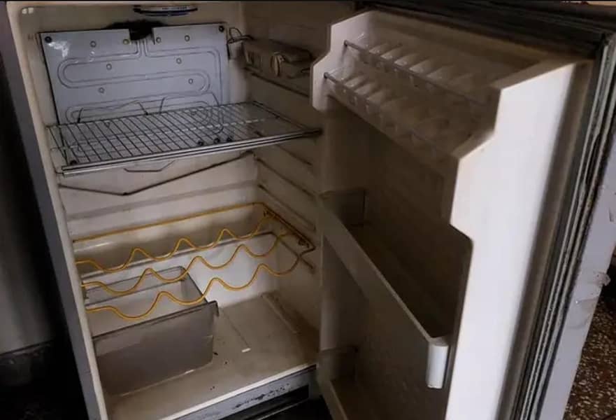 refrigerator 2