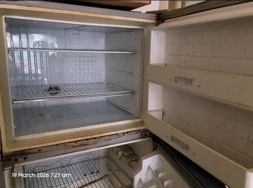 refrigerator 3