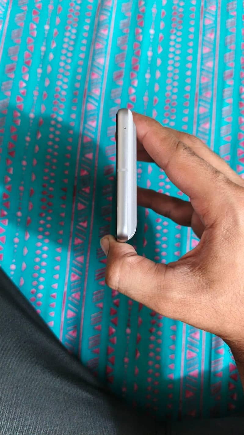 Google Pixel 7 2