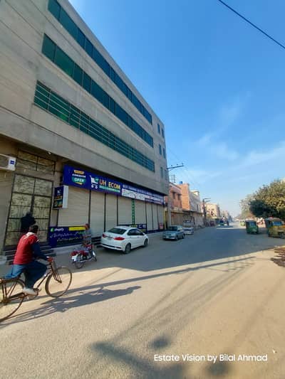 0321 8610688 Hot location commercial plaza Basement/1st floor/3rd/floor available for rent