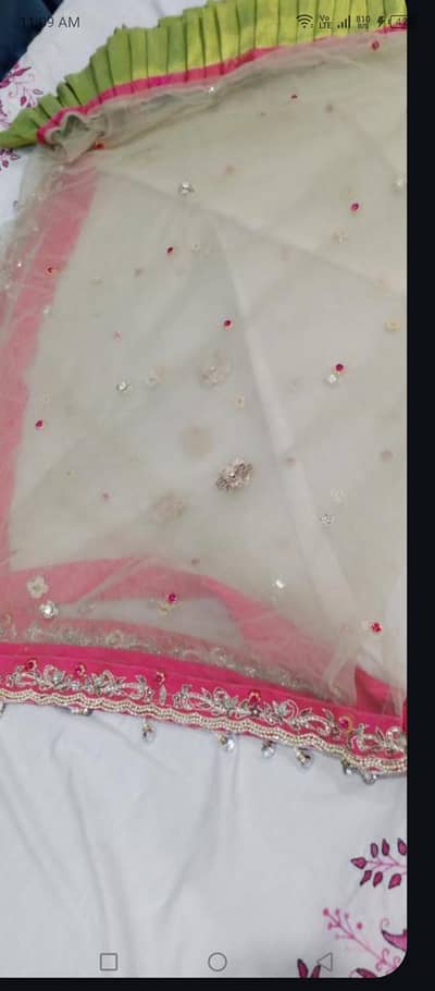 handmand dress brida. l party wear