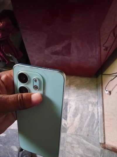 infinxe 9 hd. . 4/64 condition 10/8