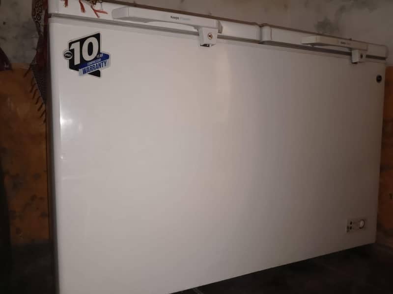 refrigerator 0