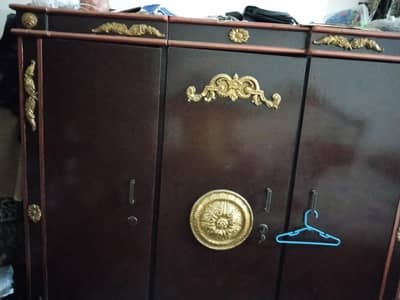 room set for sale in good condition