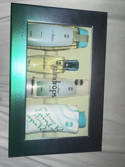 Ajmal raindrops gift set from UAE