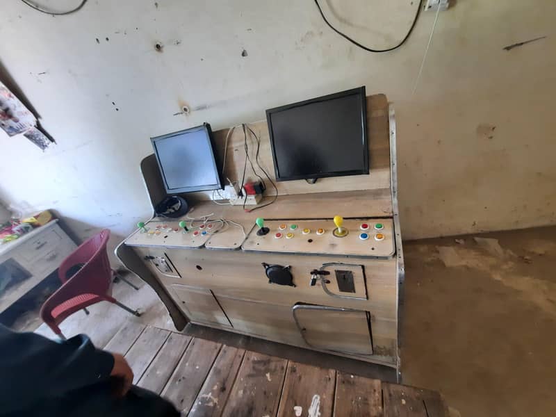Arcade Game Machine and Foosball Table for Sale (Gaming Zone Setup) 3