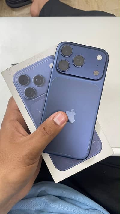 Apple iPhone 17 Pro JV 256 GB Blue Color