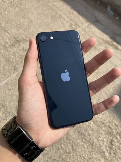 Apple iPhone SE