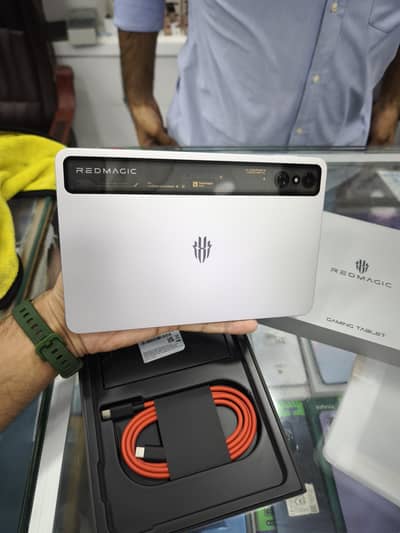Redmagic Astra Gaming Tablet