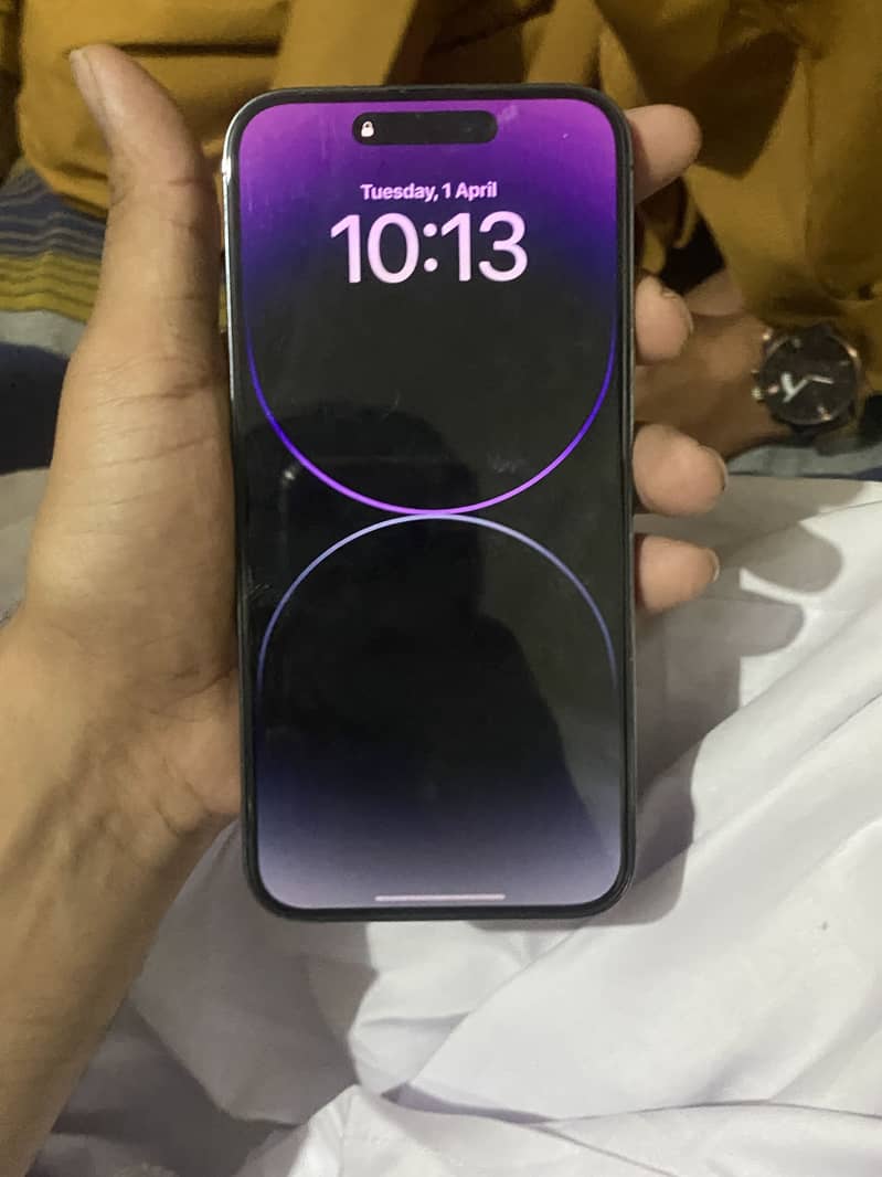 Apple iPhone 14 Pro Max 3