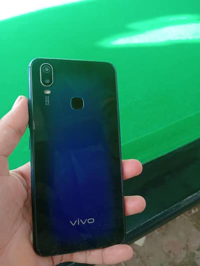 Vivo Y11