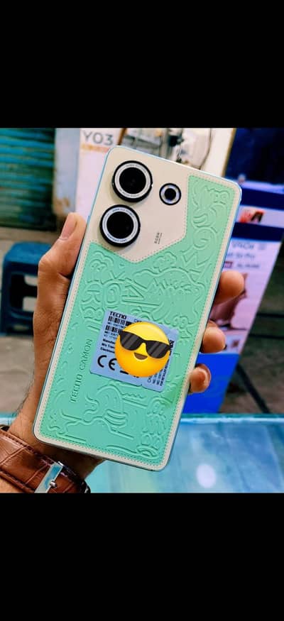Tecno CAMON 20