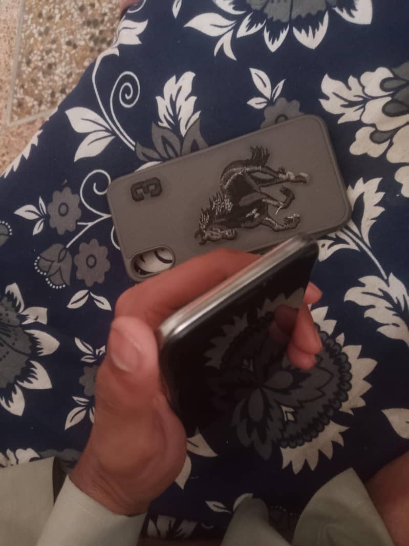 Apple iPhone X 1
