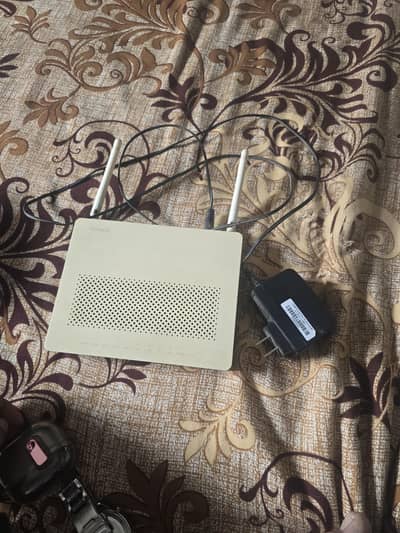 huawei fiber router for sell good work and good condition