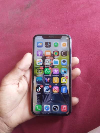 Apple iPhone 11
