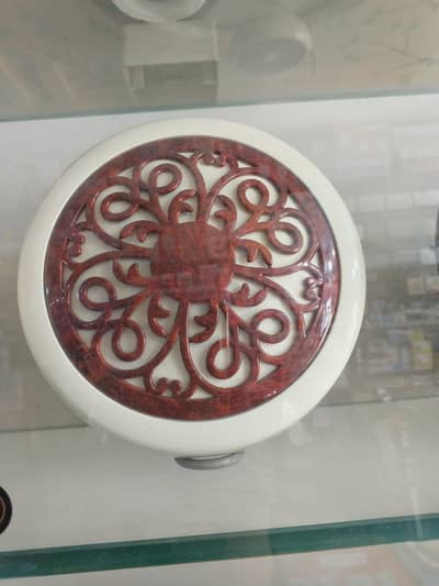 royal fan