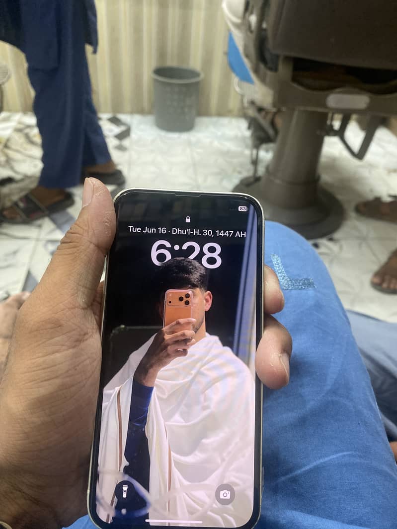 Apple iPhone 13 3