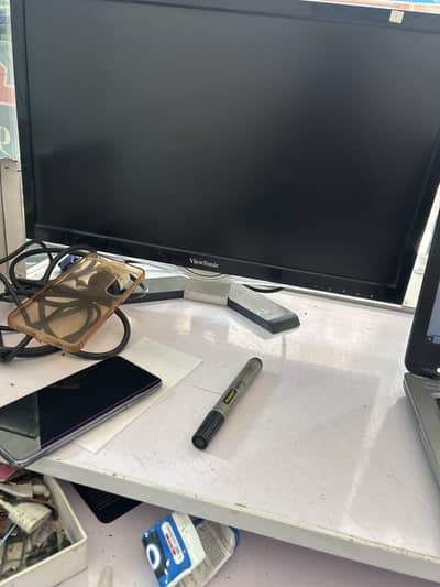 ViewSonic  22 inch