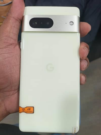 Google Pixel 7 | 8GB 128GB | Official PTA | 95% Battery Health