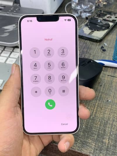 Apple iPhone 14