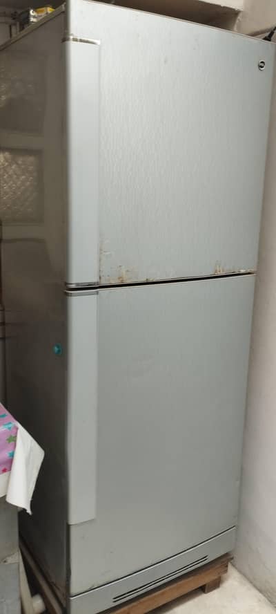 Pel full jumbo size fridge