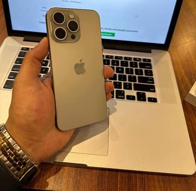 Apple iPhone 15 Pro Max