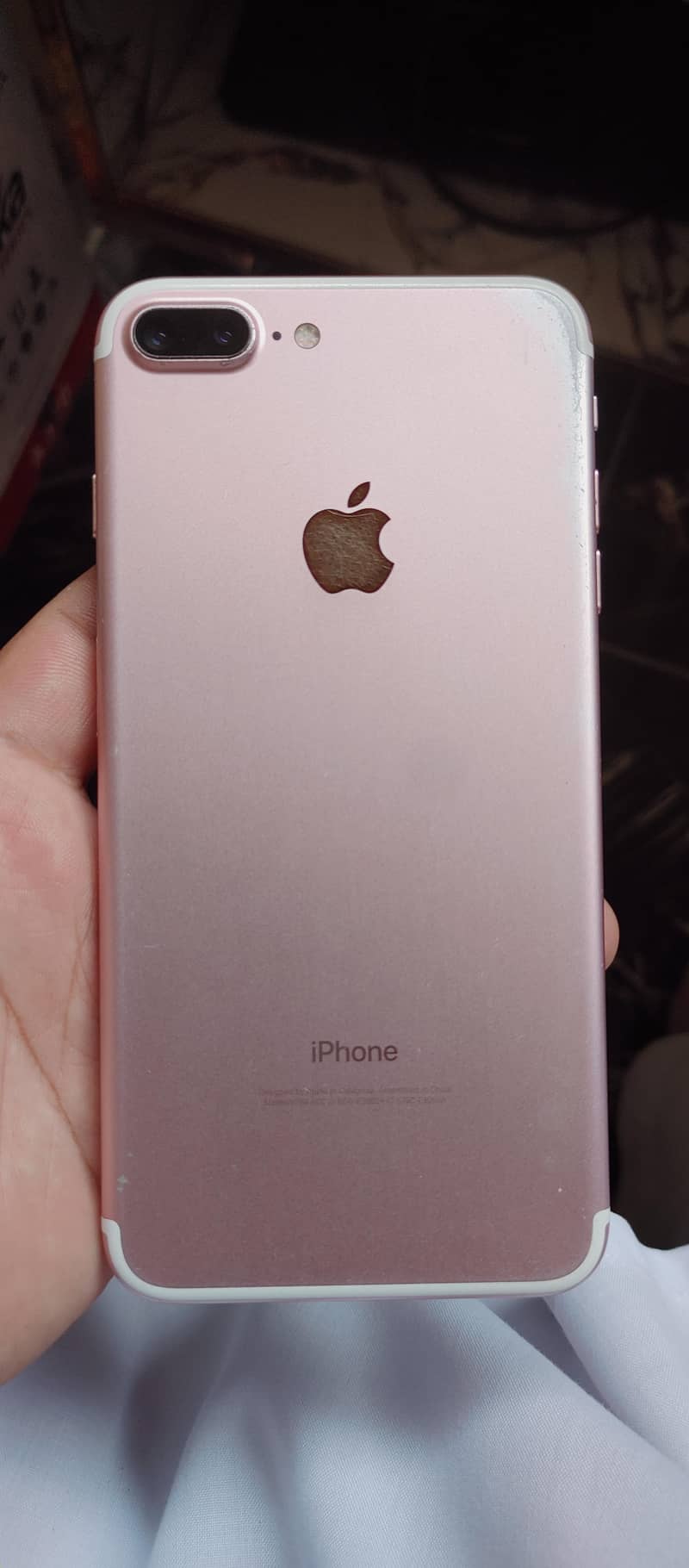 Apple iPhone 7 Plus 0