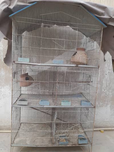 I am selling 5 and 8 portion cage in good condition
