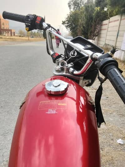 10/10 CG 125 for sale