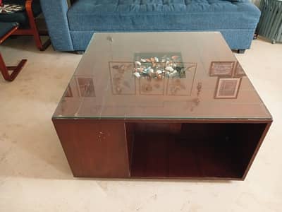 Wooden Cofee table set with Glass top
