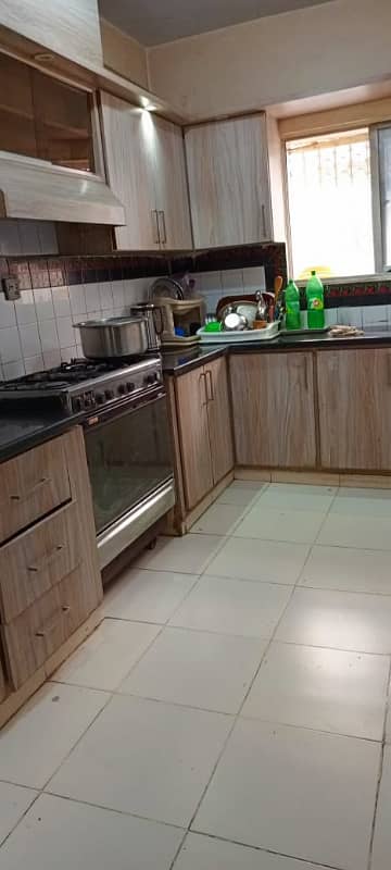 three bed dd ground floor apartment for rent in johar
