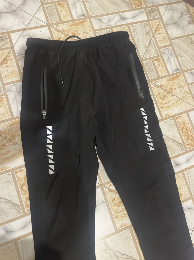 Trouser 0