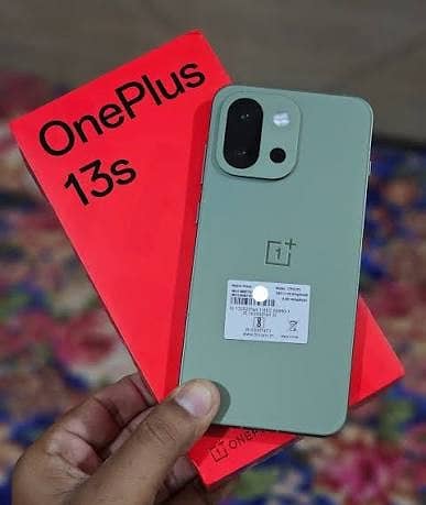 one plus 13s  Offical Pta 10/10 phone 12+256