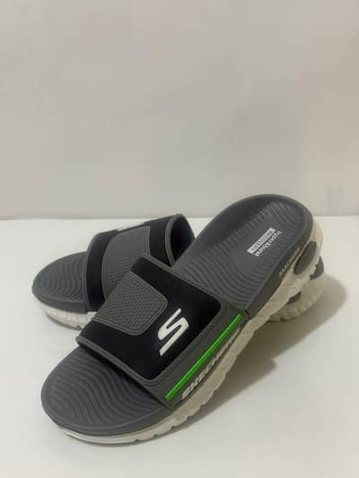 Skechers