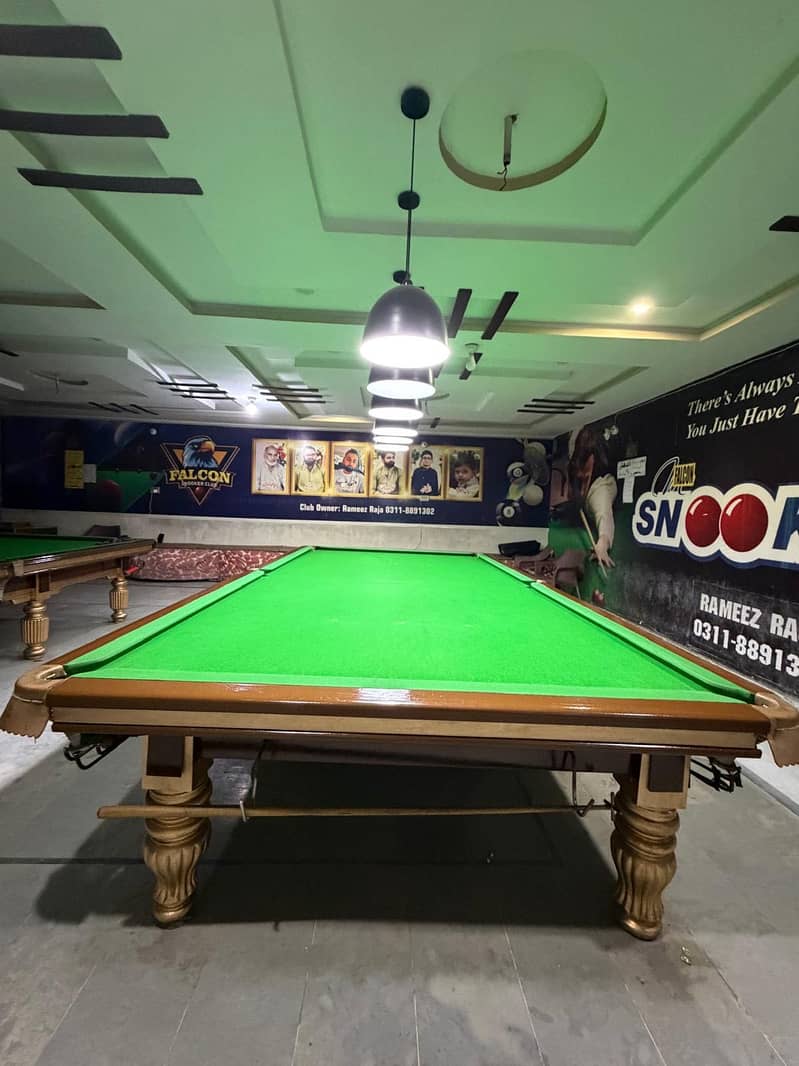2 Snooker table 1